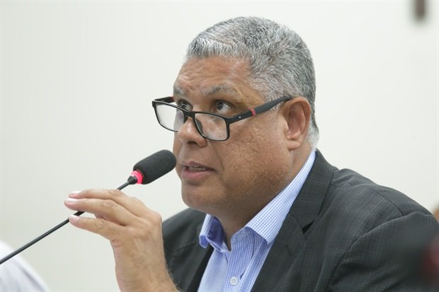Paulo Campos